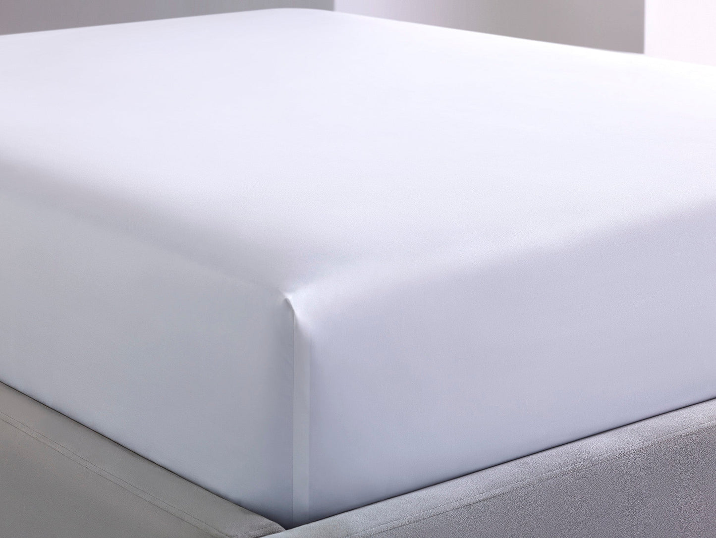 Sleeptone SmartGuard® Mattress Protector