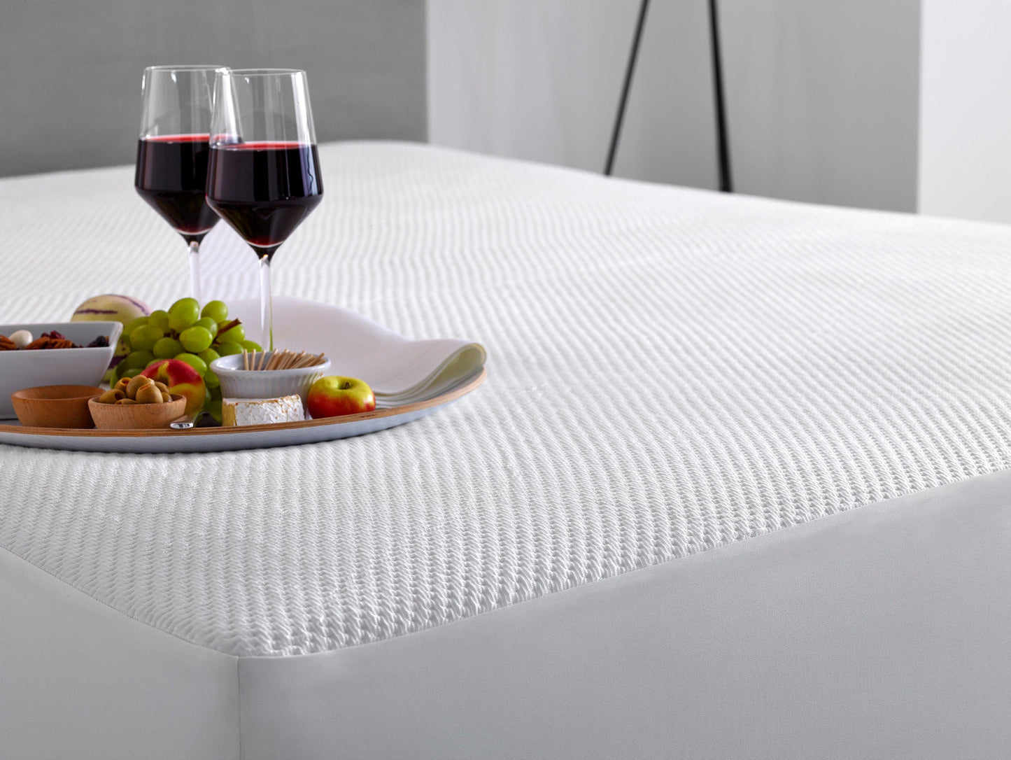 Sleeptone Smartguard Premium Mattress Protector with Icetone