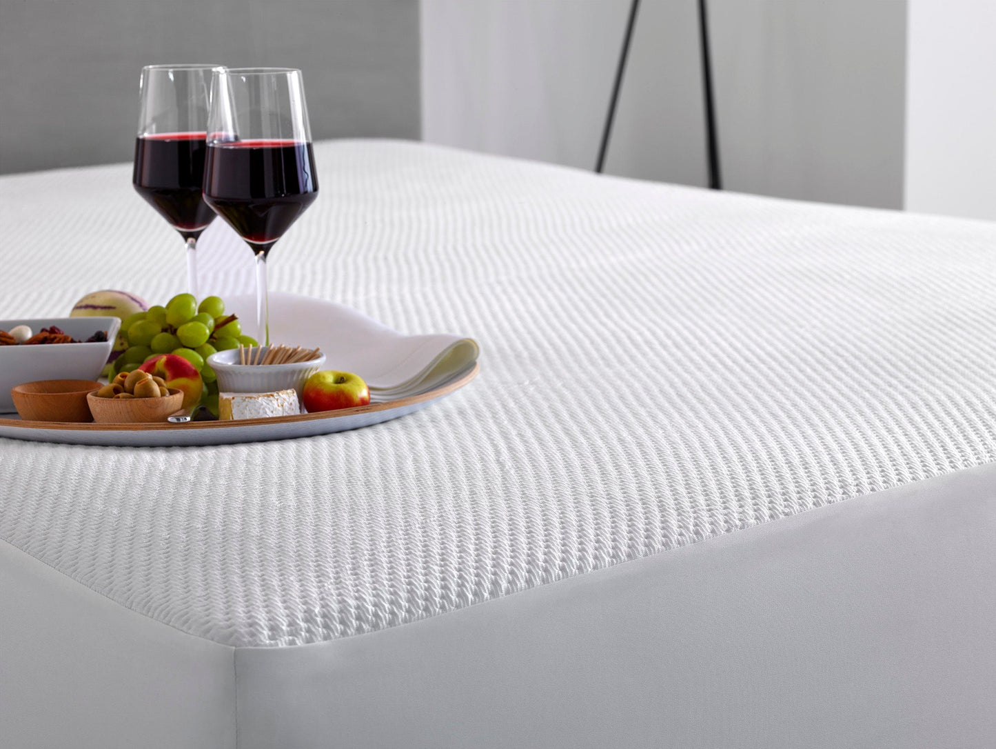 Sleeptone Smartguard Premium Mattress Protector with Icetone
